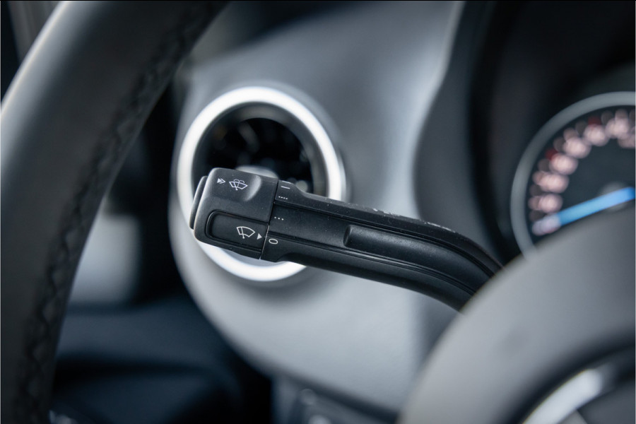 Mercedes-Benz eSprinter 320 L2 Pro 81kWh -LED-