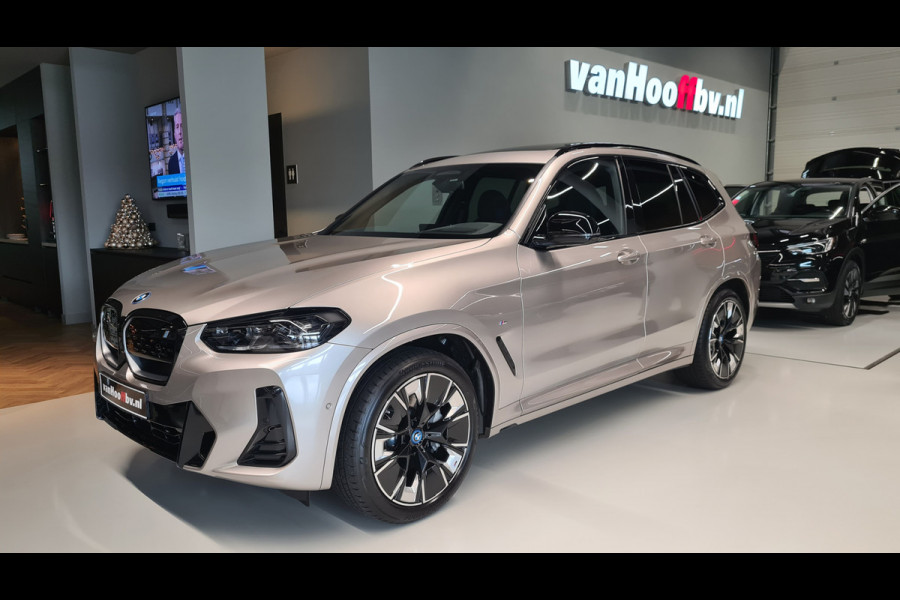 BMW iX3 High Executive Edition 80 kWh M-Sport