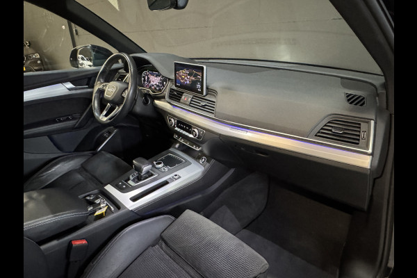 Audi Q5 55 TFSI e quattro Competition | 2x S-Line | Panoramadak | Wegkl. trekhaak | Ambianceverlichting | Adaptive cruise | Carplay | Camera