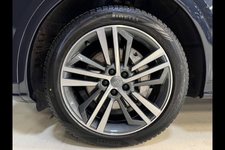 Audi Q5 55 TFSI e quattro Competition | 2x S-Line | Panoramadak | Wegkl. trekhaak | Ambianceverlichting | Adaptive cruise | Carplay | Camera