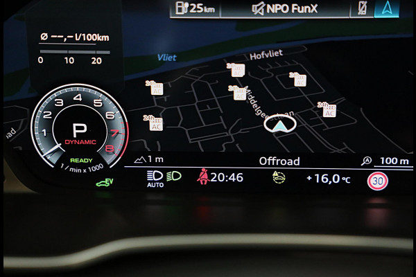 Audi Q3 45 TFSI e S Line Competition / SONOS / Memory / Camera / Lane Assist / Open Panoramadak / Led / Pdc / 21 Inch