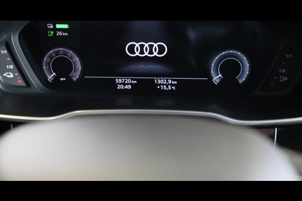 Audi Q3 45 TFSI e S Line Competition / SONOS / Memory / Camera / Lane Assist / Open Panoramadak / Led / Pdc / 21 Inch