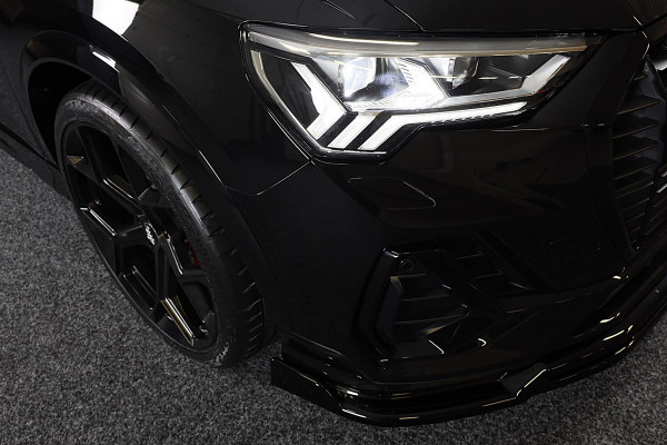 Audi Q3 45 TFSI e S Line Competition / SONOS / Memory / Camera / Lane Assist / Open Panoramadak / Led / Pdc / 21 Inch