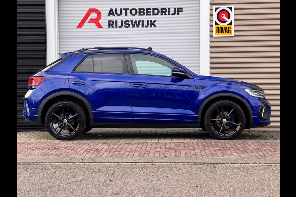 Volkswagen T-Roc 1.5 TSI 3x R-Line Pano/IQ.Light/Keyless/Camera