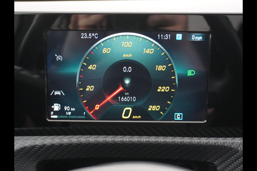 Mercedes-Benz A-Klasse 180 Navi Virtual-Cockpit Camera Ecc Cruise Control Pdc Keyless Stoelverwarming Regen-Lichtsensor Led Lmv Bluetooth