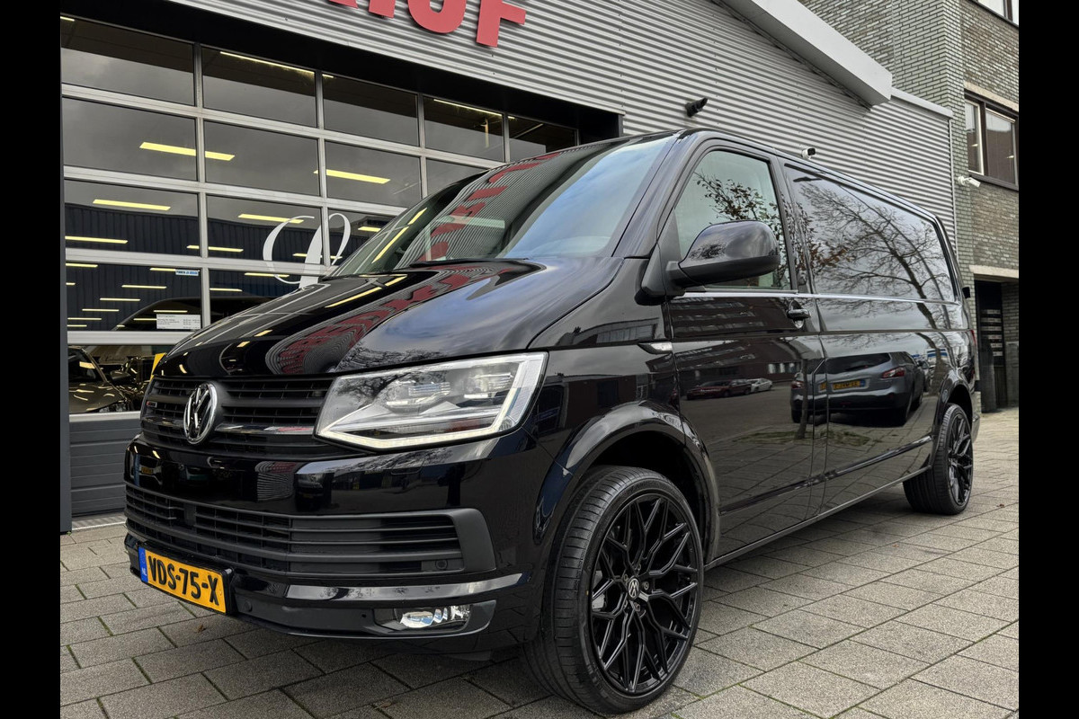 Volkswagen Transporter 2.0 TDI L2H1 4Motion Highline - AUTOMAAT - 67.000 KM I Navigatie I Airco I Schuif/kantel dak I PDC I LED