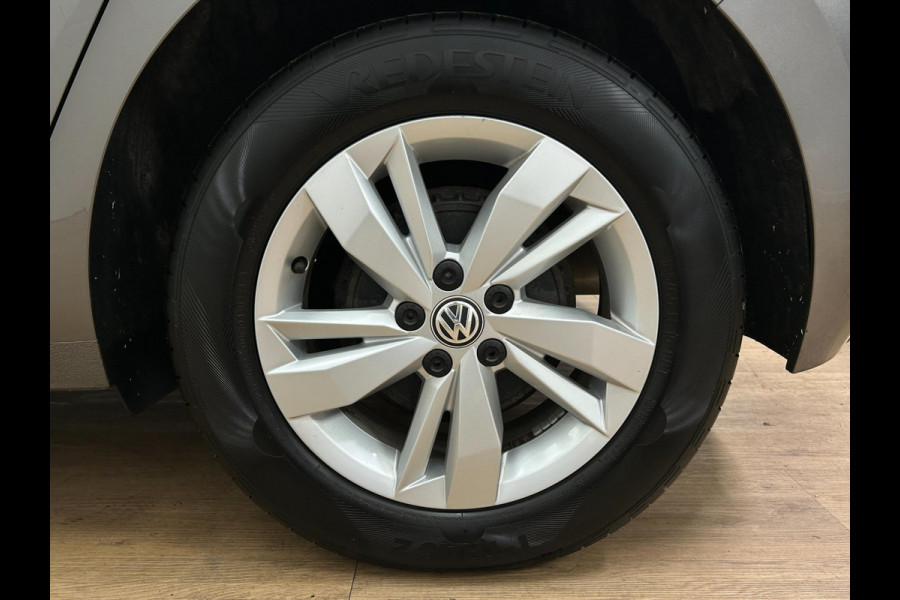Volkswagen Polo Occasion 1.0 TSI Comfortline | Grijs | Tweedehands Volkswagen polo | Cruisecontrol | Airco | Carplay audio