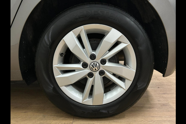 Volkswagen Polo Occasion 1.0 TSI Comfortline | Grijs | Tweedehands Volkswagen polo | Cruisecontrol | Airco | Carplay audio