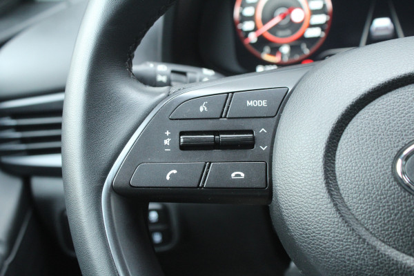 Hyundai Bayon 1.0 T-GDI 101pk MHEV Comfort NL-Auto NAP Airco Cruise Carplay Camera Dig. Cockpit 16"LMV Trekhaak 1110kg