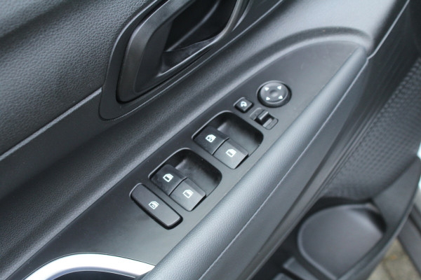 Hyundai Bayon 1.0 T-GDI 101pk MHEV Comfort NL-Auto NAP Airco Cruise Carplay Camera Dig. Cockpit 16"LMV Trekhaak 1110kg