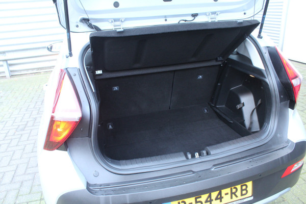 Hyundai Bayon 1.0 T-GDI 101pk MHEV Comfort NL-Auto NAP Airco Cruise Carplay Camera Dig. Cockpit 16"LMV Trekhaak 1110kg