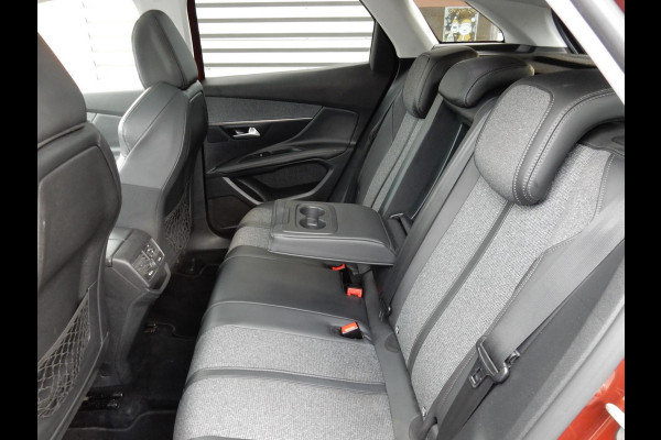 Peugeot 3008 1.2 PURE TECH ALLURE*1/2 LEDER*PANODAK*NAVI*CAMERA*