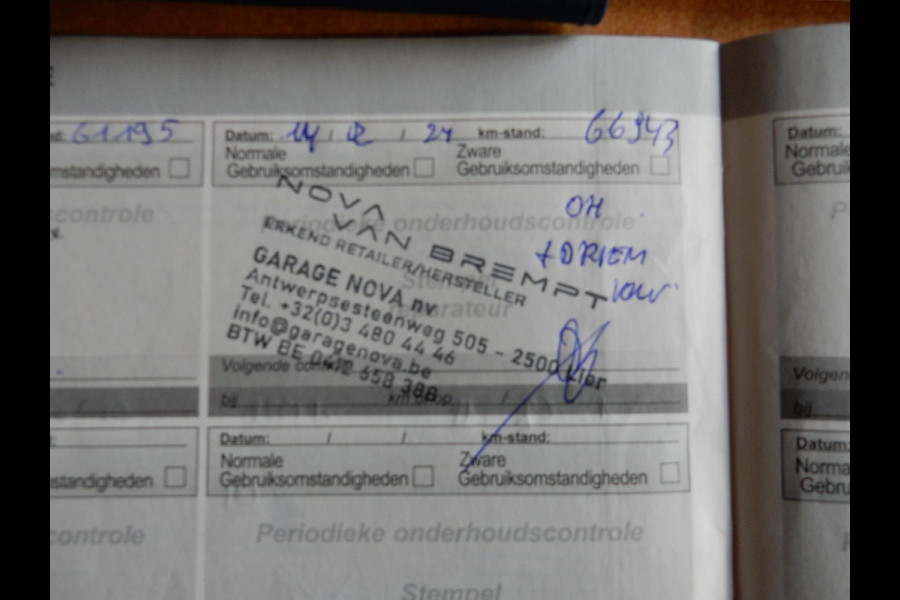 Peugeot 3008 1.2 PURE TECH ALLURE*1/2 LEDER*PANODAK*NAVI*CAMERA*