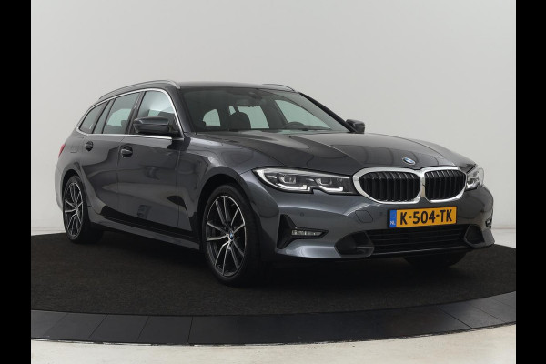 BMW 3 Serie 318i High Executive | Sport Line | Leder | Stoelverwarming | Camera | Sportstoelen | Carplay | Sfeerverlichting | Live Cockpit | Navigatie | Full LED | Climate control | Park Assist | Cruise control