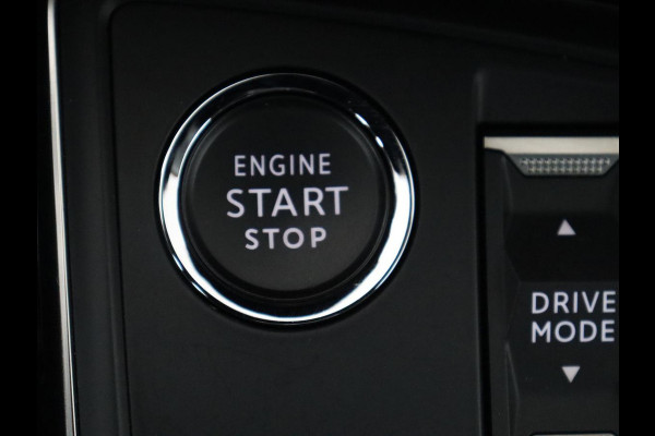 Peugeot 508 1.6 HYbrid 225 Allure | Stoelverwarming | Trekhaak | Adaptive cruise | Camera | Carplay | Half leder | Keyless | Full LED | Climate control | Sfeerverlichting | PHEV | Plug In