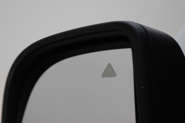 Mercedes-Benz Sprinter 317 CDI L2H2 Airco, Cruise, Chauffeursstoel, Camera, Rijstrooksensor, Trekhaak, DAB