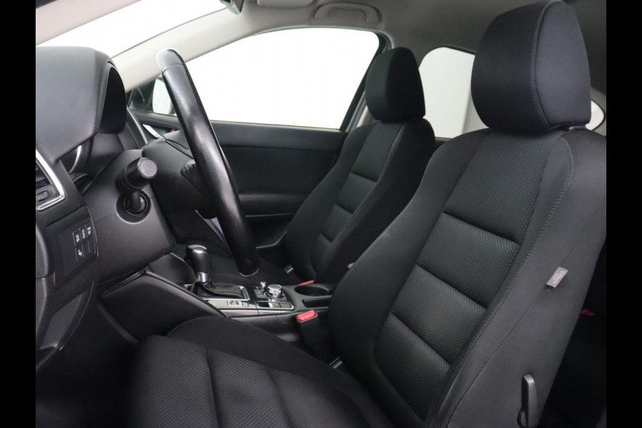Mazda CX-5 2.0 SkyActiv-G 160 4WD | Automaat | Stoelverwarming | Camera | Navigatie | Full LED | 19'' | Cruise control | Bluetooth | Climate control | Parkeerhulp