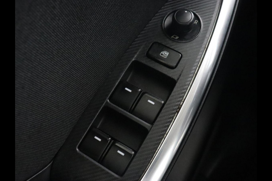 Mazda CX-5 2.0 SkyActiv-G 160 4WD | Automaat | Stoelverwarming | Camera | Navigatie | Full LED | 19'' | Cruise control | Bluetooth | Climate control | Parkeerhulp