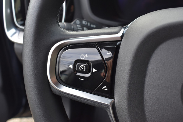 Volvo V60 T6 AWD 350PK Plug-in Hybrid Plus Dark | Trekhaak | H&K | 360 Camera| BLIS | ACC | Leder | Stuurverwarming