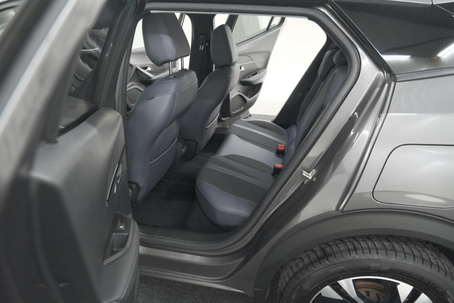 Peugeot 2008 PureTech 130 Allure Pack | Adaptieve Cruise Control | Stoelverwarming | Camera | Apple Carplay