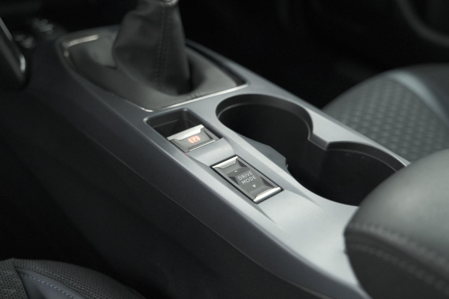 Peugeot 2008 PureTech 130 Allure Pack | Adaptieve Cruise Control | Stoelverwarming | Camera | Apple Carplay