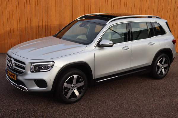 Mercedes-Benz Glb 200 Bus.Sol. Luxury org.NL el.trekhaak schuifdak leer+vw camera parkeerhulp