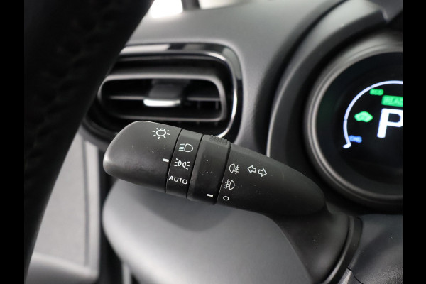 Toyota Yaris 1.5 Hybrid Dynamic | Dealer onderhouden | | Apple Carplay & AndroidAUTO | Camera | Adapt.Cruise Control