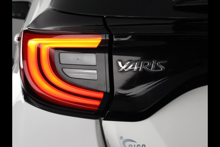 Toyota Yaris 1.5 Hybrid Dynamic | Dealer onderhouden | | Apple Carplay & AndroidAUTO | Camera | Adapt.Cruise Control