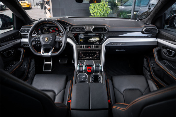 Lamborghini Urus 4.0 V8 - 5-zits l Akrapovic l Panorama l B&O | Dealer O.H.