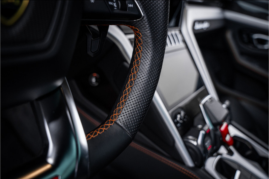 Lamborghini Urus 4.0 V8 - 5-zits l Akrapovic l Panorama l B&O | Dealer O.H.
