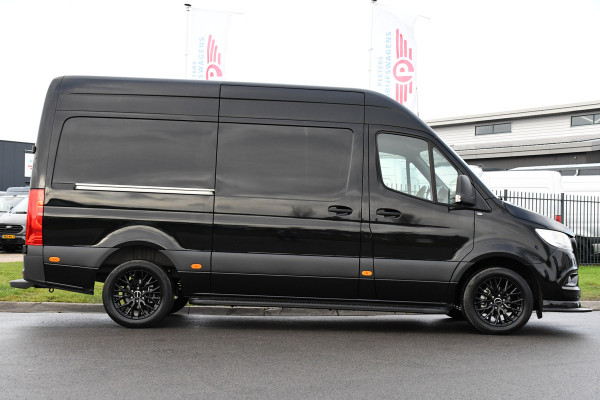 Mercedes-Benz Sprinter 317 1.9 CDI L2H2 RWD AMG Edition Camera, Cruise, Carplay, 170pk, Mistlampen, Multimedia, Automaat, Uniek!