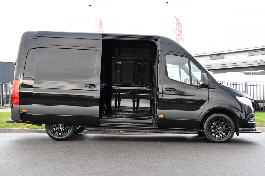 Mercedes-Benz Sprinter 317 1.9 CDI L2H2 RWD AMG Edition Camera, Cruise, Carplay, 170pk, Mistlampen, Multimedia, Automaat, Uniek!