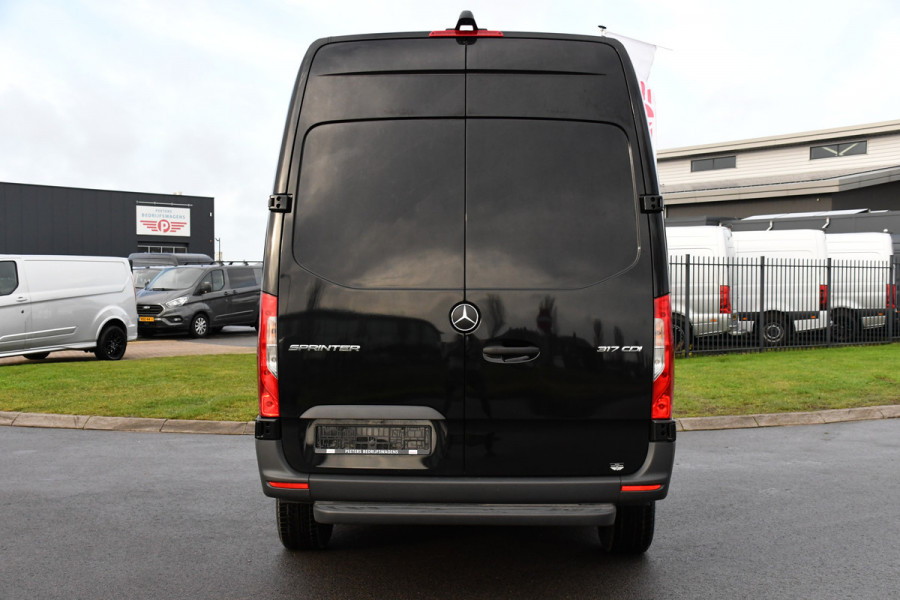 Mercedes-Benz Sprinter 317 1.9 CDI L2H2 RWD AMG Edition Camera, Cruise, Carplay, 170pk, Mistlampen, Multimedia, Automaat, Uniek!