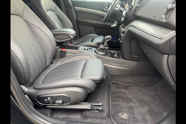 MINI Countryman 2.0 Cooper SE ALL4 Yours Panoramadak Harman/Kardon Head-up Vol opties . Neem contact op en we maken een afspraak!