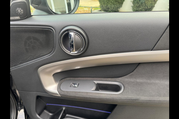 MINI Countryman 2.0 Cooper SE ALL4 Yours Panoramadak Harman/Kardon Head-up Vol opties . Neem contact op en we maken een afspraak!