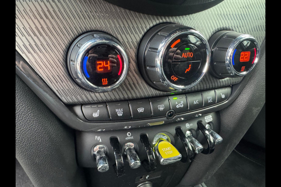 MINI Countryman 2.0 Cooper SE ALL4 Yours Panoramadak Harman/Kardon Head-up Vol opties . Neem contact op en we maken een afspraak!