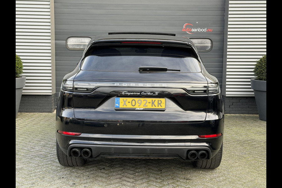 Porsche Cayenne 4.0 Turbo S E-Hybrid 680 PK | Keramische Remmen | Panoramadak | Head-Up Display | 360* Camera | Carbon | Elektrische Trekhaak |