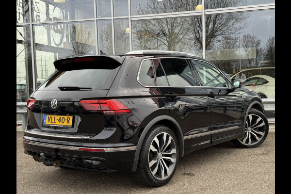 Volkswagen Tiguan 2.0 TDI 4Motion R-line | Grijs kent. | Pano | Virutal | ACC | Trekhaak