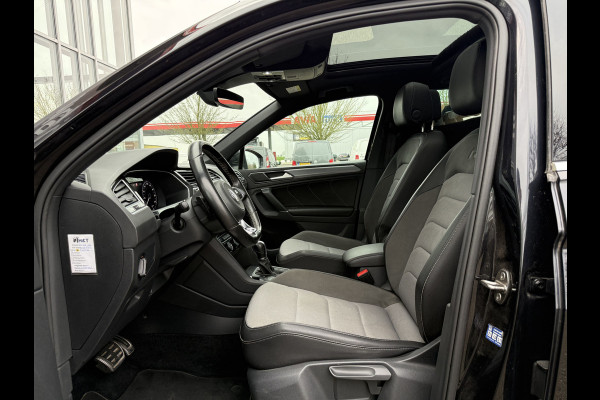 Volkswagen Tiguan 2.0 TDI 4Motion R-line | Grijs kent. | Pano | Virutal | ACC | Trekhaak