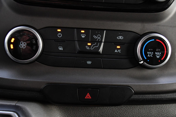 Ford Transit 350 2.0 TDCI L3H2 Raptor Edition Camera, Cruise, Carplay, 170pk, Trekhaak, Multimedia, Sensoren, Uniek!