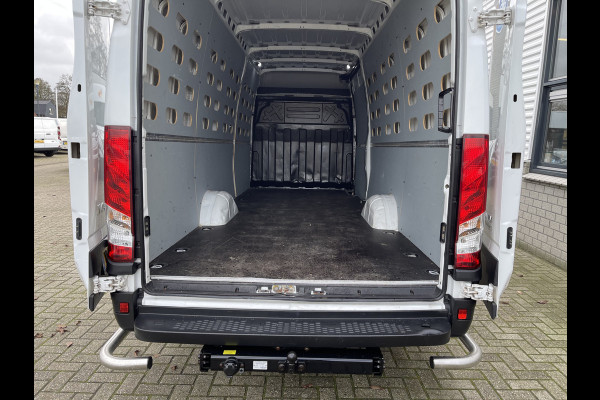 Iveco Daily 35S14V 2.3 410 L4H2 Himatic automaat / vaste prijs rijklaar € 23.950 ex btw / lease vanaf € 391 / euro 6 / laadruimte 470 cm lang / trekhaak 3500 kg !