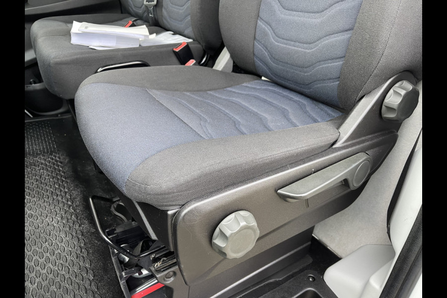 Iveco Daily 35S14V 2.3 410 L4H2 Himatic automaat / vaste prijs rijklaar € 23.950 ex btw / lease vanaf € 391 / euro 6 / laadruimte 470 cm lang / trekhaak 3500 kg !