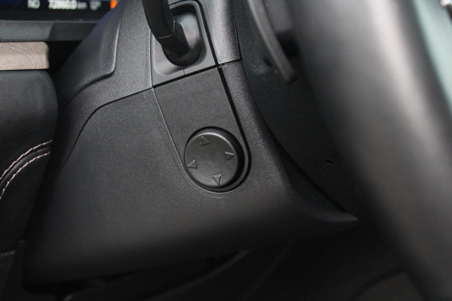 Ford Explorer 3.0 V6 EcoBoost PHEV Platinum | Trekhaak | Stoelverwarming + Koeling | 360 Camera | Adaptive Cruise Control | Climate Control | Navigatie |