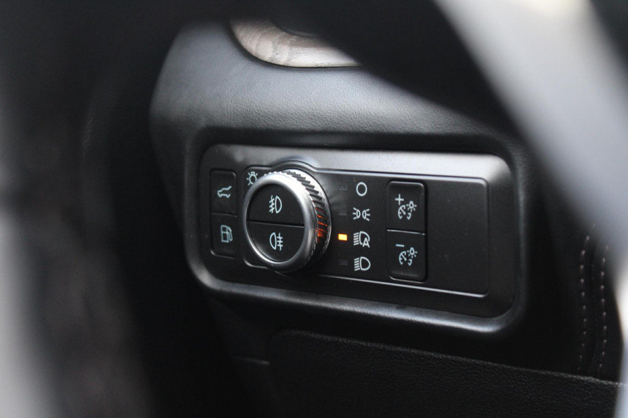 Ford Explorer 3.0 V6 EcoBoost PHEV Platinum | Trekhaak | Stoelverwarming + Koeling | 360 Camera | Adaptive Cruise Control | Climate Control | Navigatie |