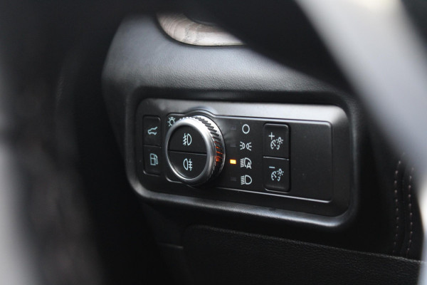 Ford Explorer 3.0 V6 EcoBoost PHEV Platinum | Trekhaak | Stoelverwarming + Koeling | 360 Camera | Adaptive Cruise Control | Climate Control | Navigatie |