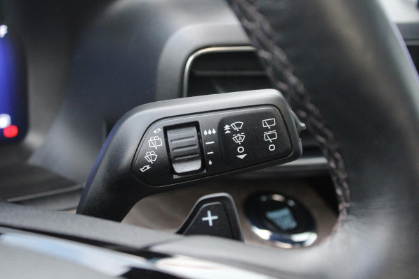 Ford Explorer 3.0 V6 EcoBoost PHEV Platinum | Trekhaak | Stoelverwarming + Koeling | 360 Camera | Adaptive Cruise Control | Climate Control | Navigatie |