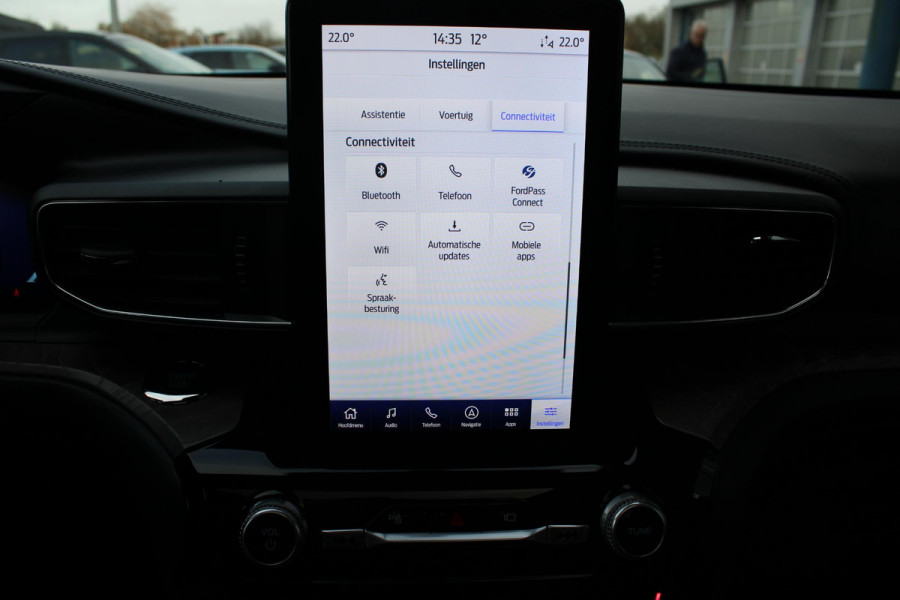 Ford Explorer 3.0 V6 EcoBoost PHEV Platinum | Trekhaak | Stoelverwarming + Koeling | 360 Camera | Adaptive Cruise Control | Climate Control | Navigatie |