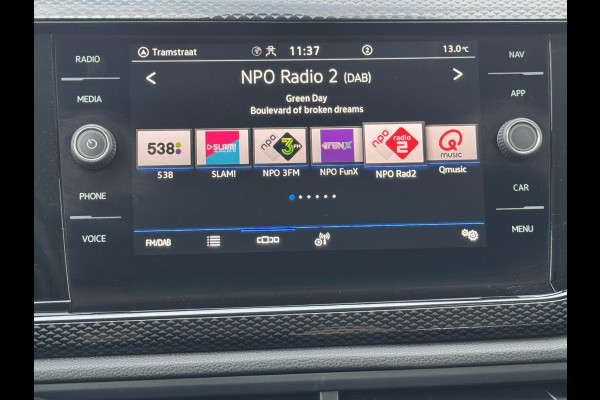 Volkswagen Polo 1.0 TSI Life Automaat Airco Adaptive cruise Full LED Navi Apple / Android Bleutooth Parkeersensoren voor / achter