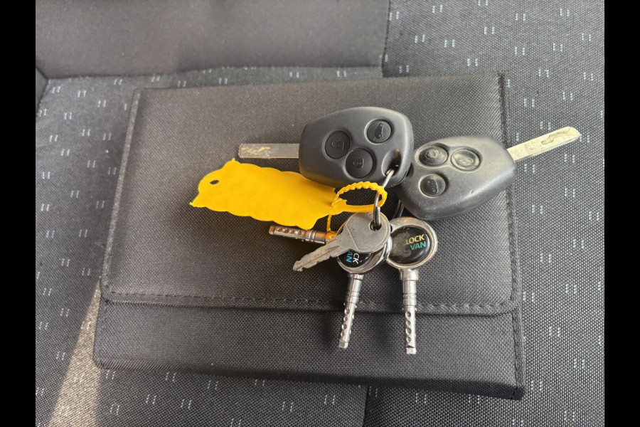 Opel Movano 2.3 Turbo L2H2*ECC*CRUISE*NAVI*HAAK*CAM*IMPERIAAL*