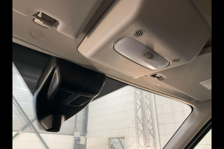 Ford Transit 350 2.0 TDCI L3H2 Trend 130pk | Navigatie Pack | Safety en Comfort Pack | Trekhaak